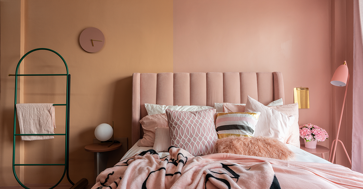 Accent wall painted in pink