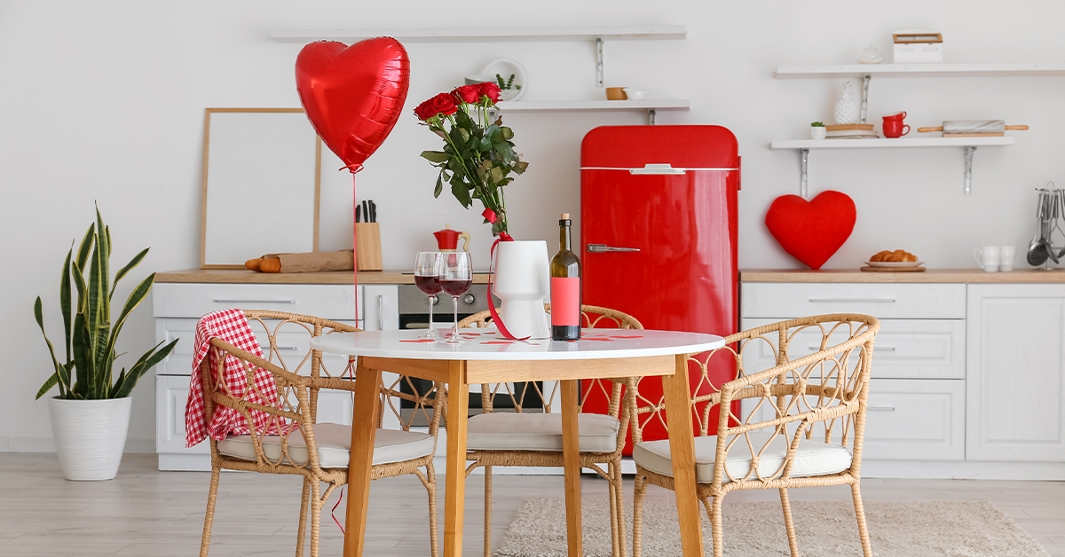 Valentines day dining room decor in red