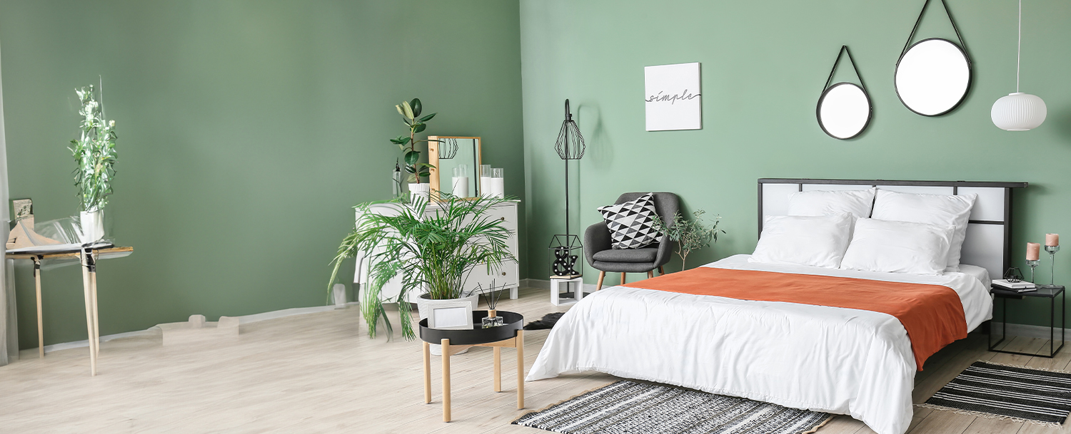 green wall ideas for bedroom